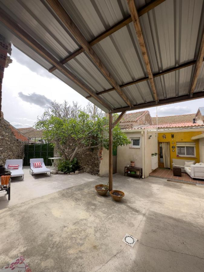 Villa San Isidro Miguelanez Exterior foto